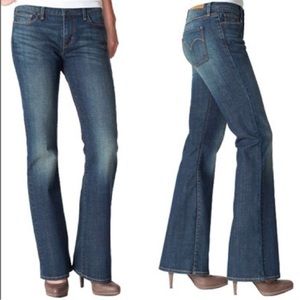 LEVIS Women’s Jeans